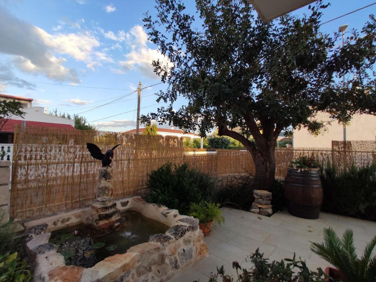 Ulivi Di Minerva - Boutique Holiday Home - Ostuni - Fasano - Cisternino Montalbano  Bagian luar foto